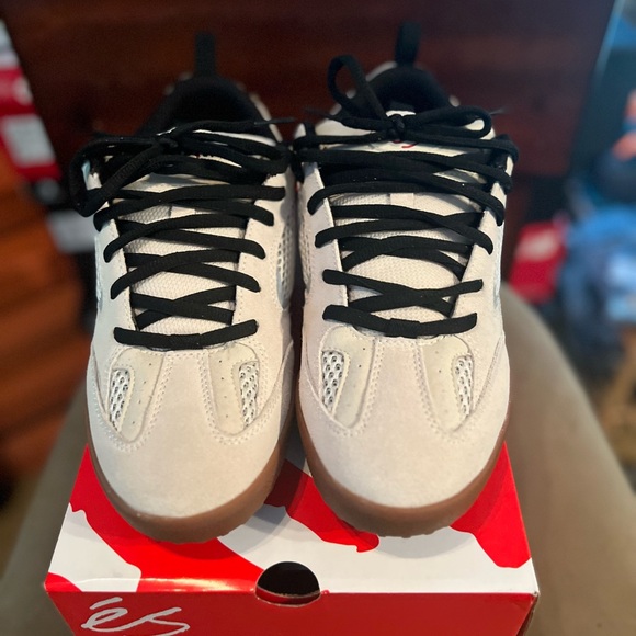 És skateboard shoes - Quattro 9 US White - Picture 2 of 4